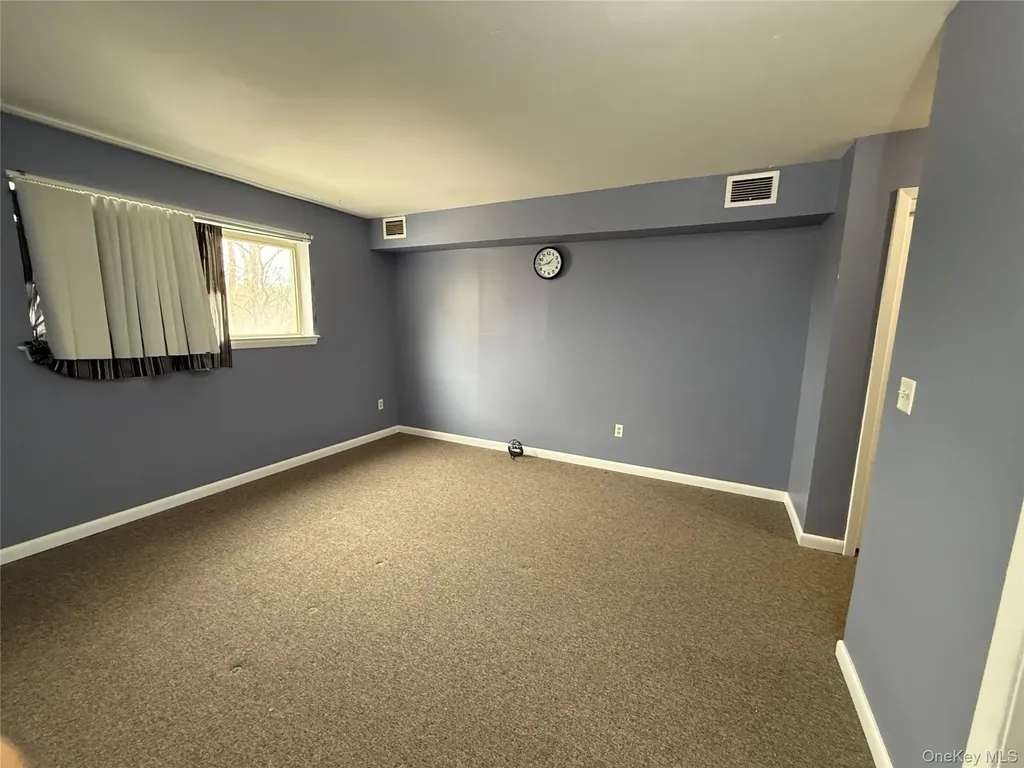 26 Cooper Road Poughkeepsie NY 12603