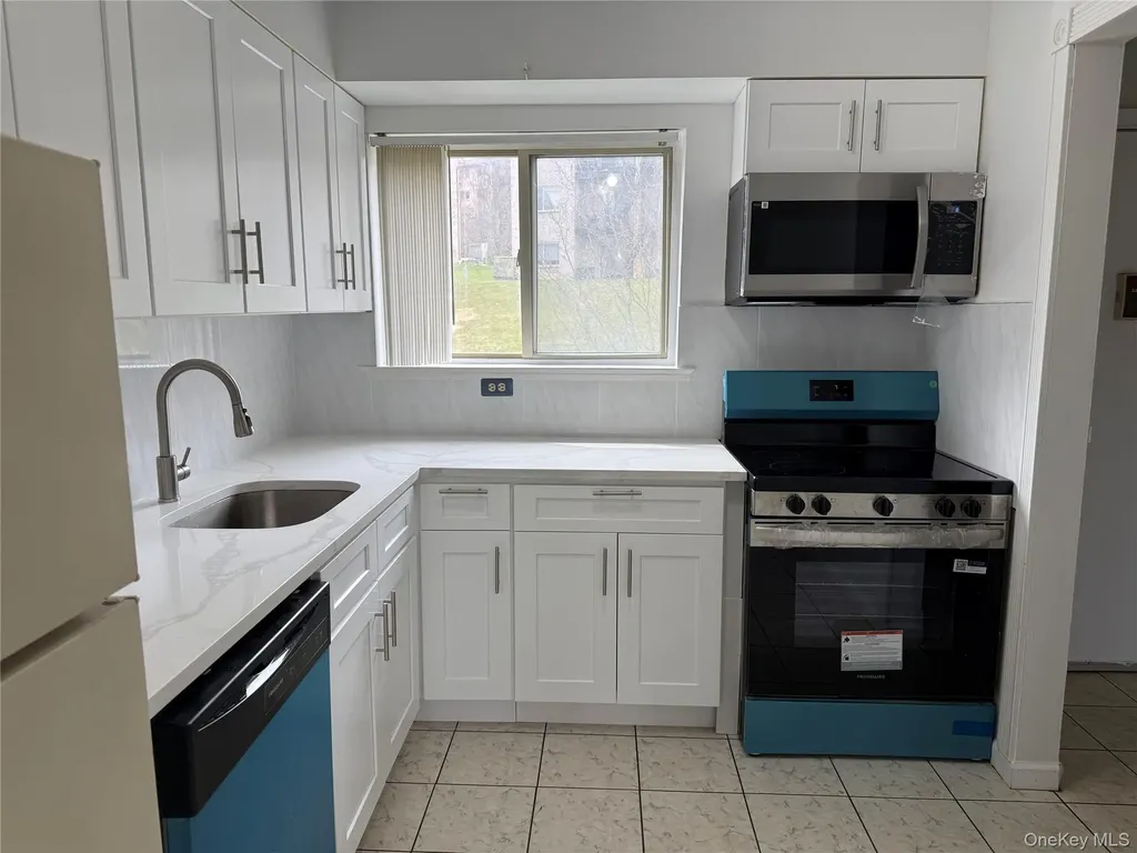 26 Cooper Road Poughkeepsie NY 12603