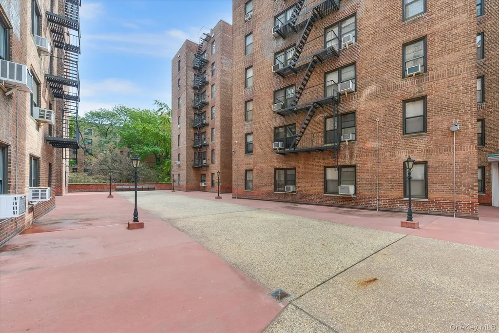 83-75 Woodhaven Boulevard Woodhaven NY 11421