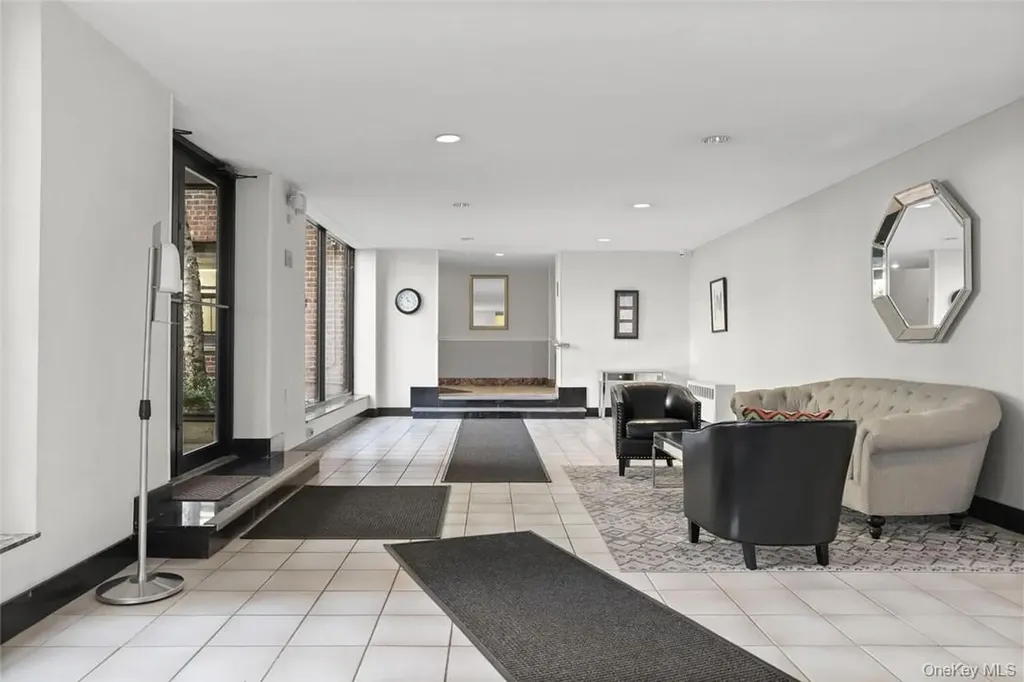 10 Franklin Avenue White Plains NY 10601
