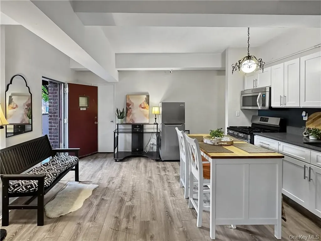 10 Franklin Avenue White Plains NY 10601