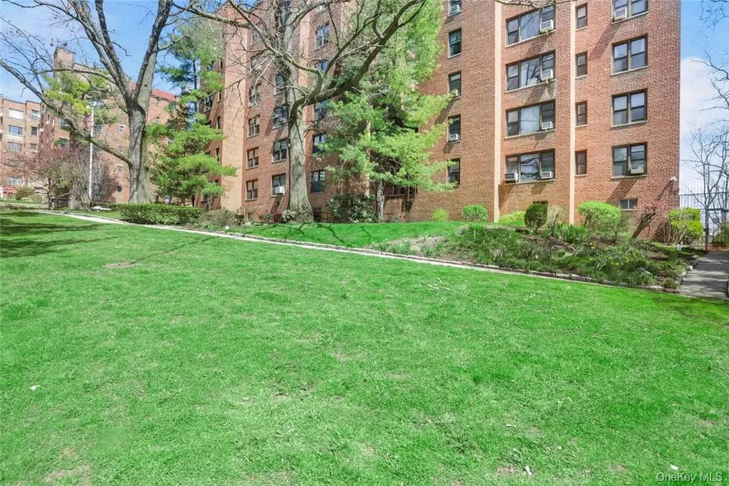 10 Franklin Avenue White Plains NY 10601