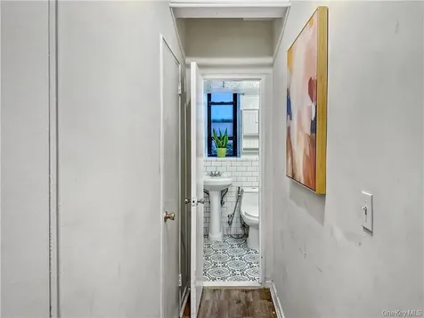 10 Franklin Avenue White Plains NY 10601