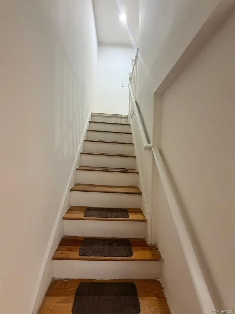 1243 E 223rd Street Bronx NY 10466