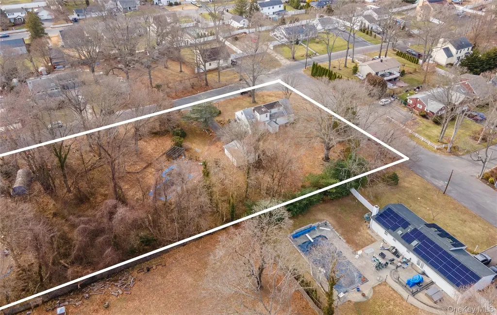 29 Main Avenue Centereach NY 11720