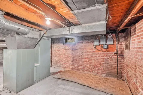 247 W Chestnut Street Kingston NY 12401