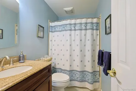 2 Eisenhower Court Hopewell Junction NY 12533