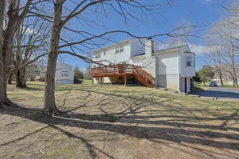 2 Eisenhower Court Hopewell Junction NY 12533