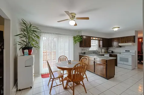 2 Eisenhower Court Hopewell Junction NY 12533