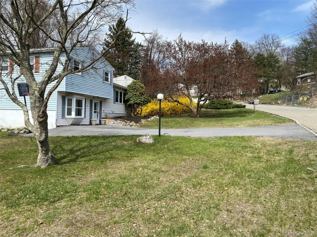 43 Duelk Avenue Monroe NY 10950
