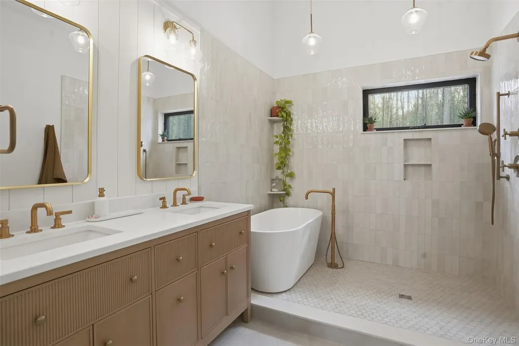 14 Tetta Lane Olivebridge NY 12461