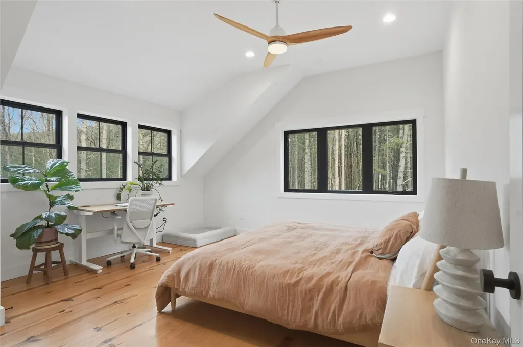 14 Tetta Lane Olivebridge NY 12461