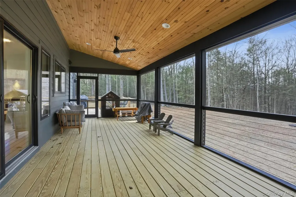 14 Tetta Lane Olivebridge NY 12461