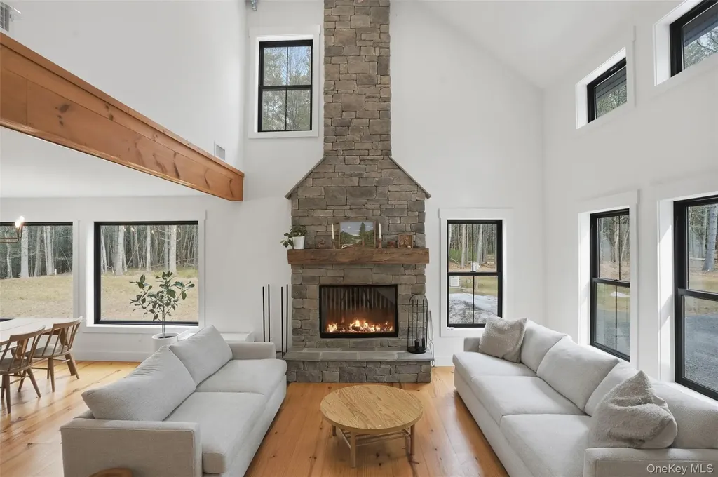 14 Tetta Lane Olivebridge NY 12461
