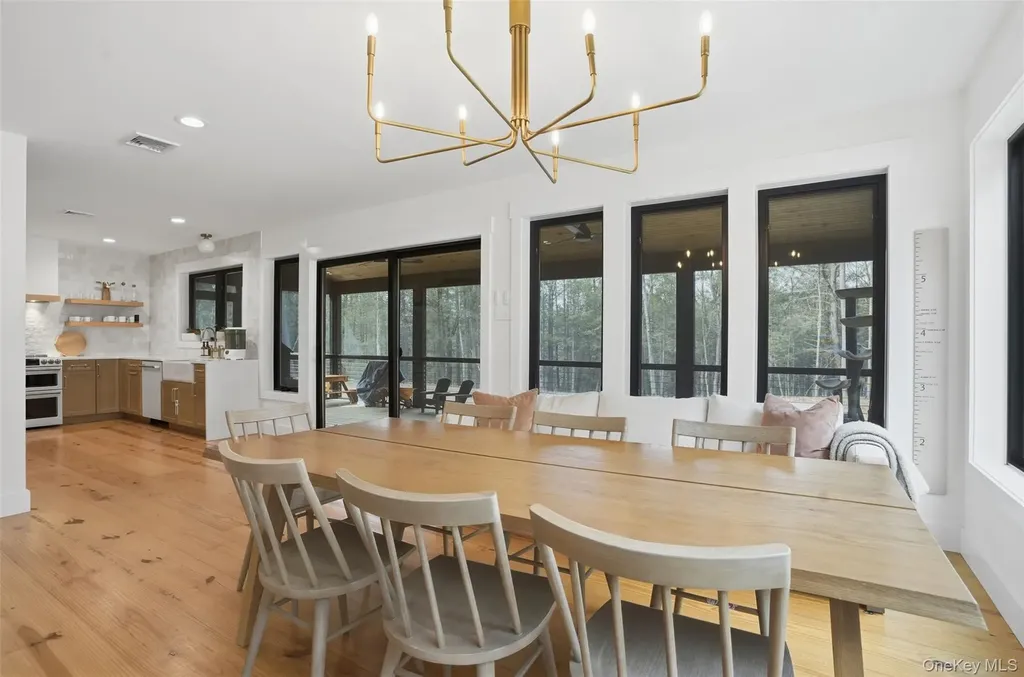 14 Tetta Lane Olivebridge NY 12461