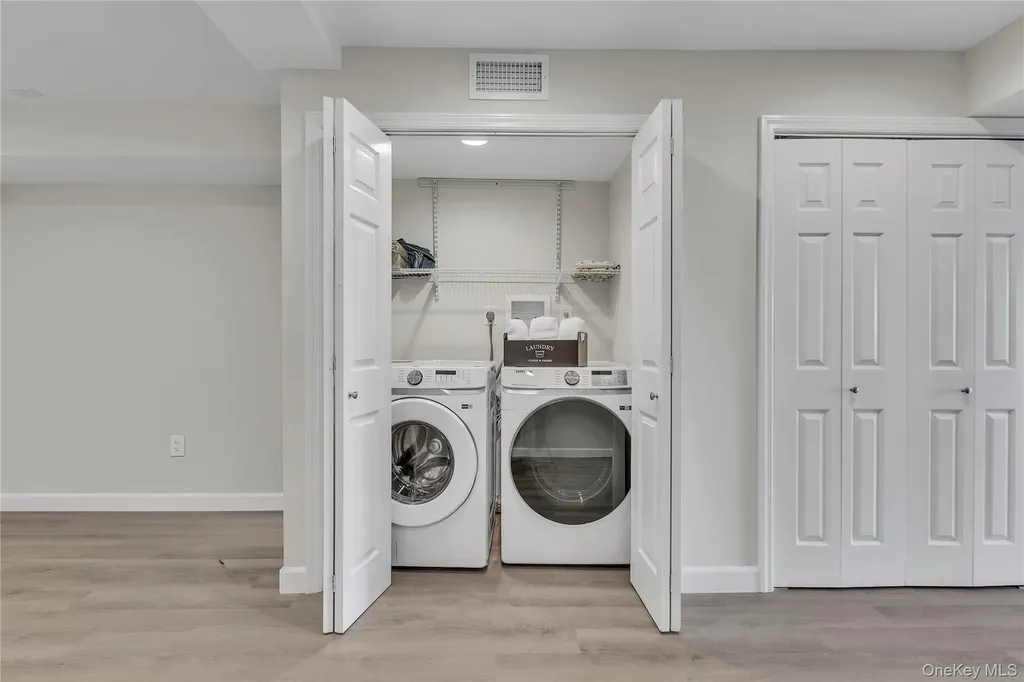 203 Williamsburg Drive Mahopac NY 10541