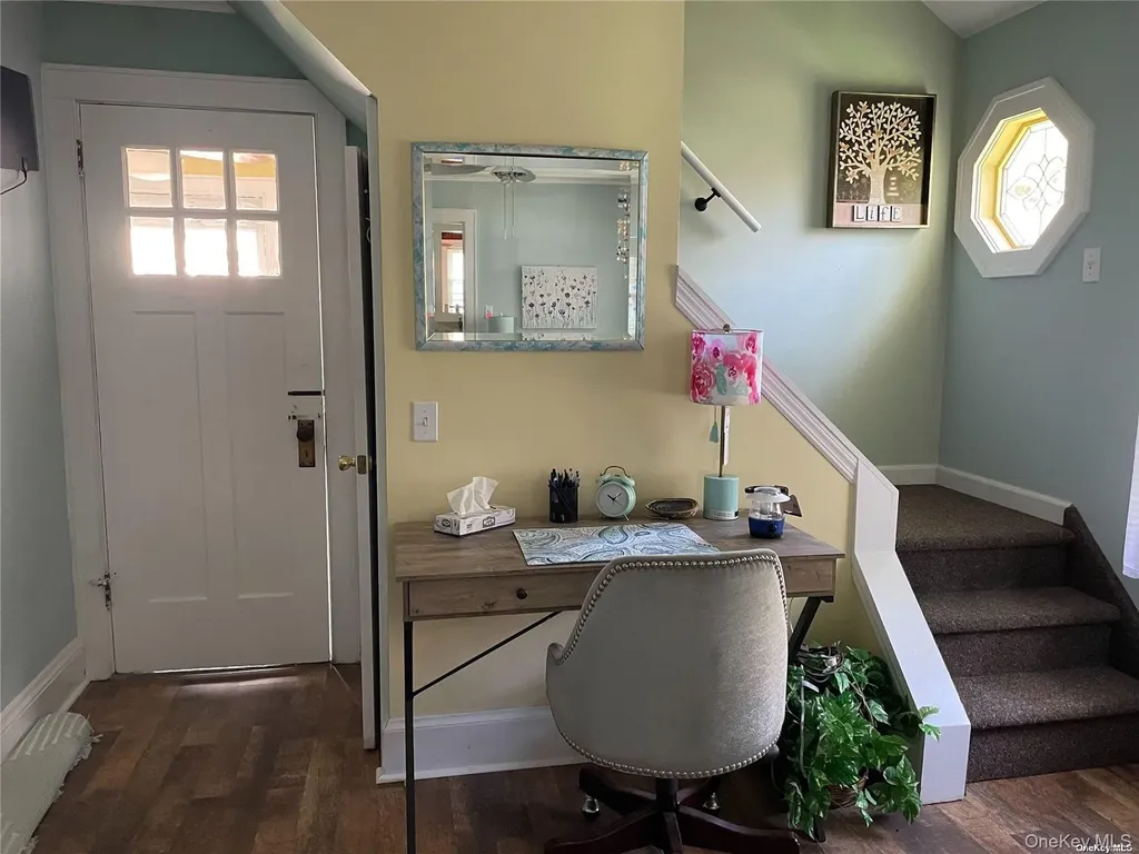 32 Neptune Road Rocky Point NY 11778