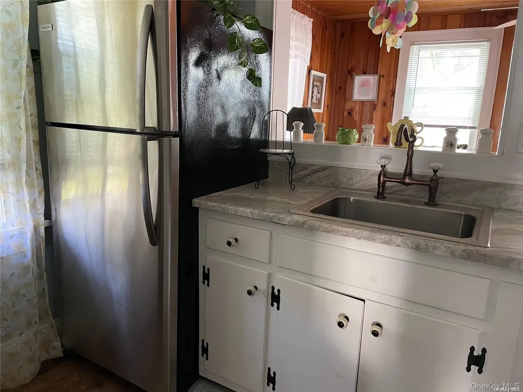 32 Neptune Road Rocky Point NY 11778
