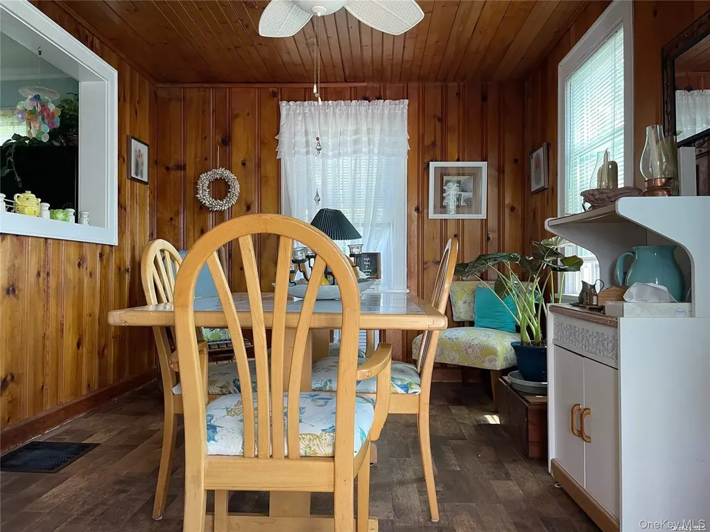 32 Neptune Road Rocky Point NY 11778