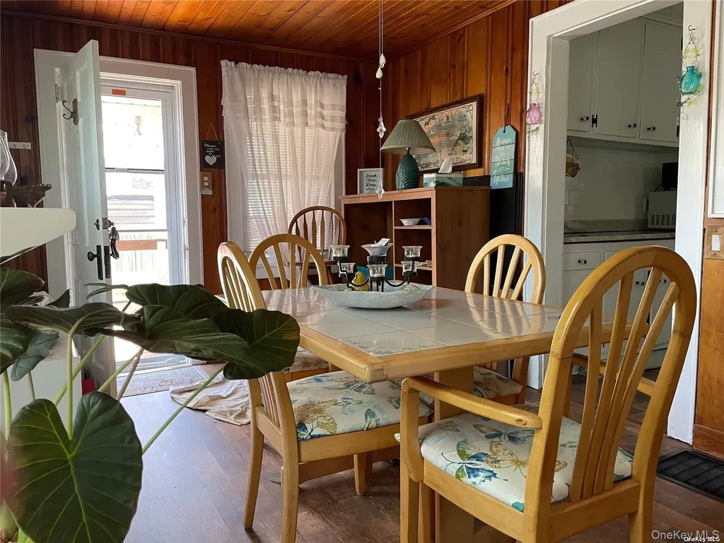 32 Neptune Road Rocky Point NY 11778
