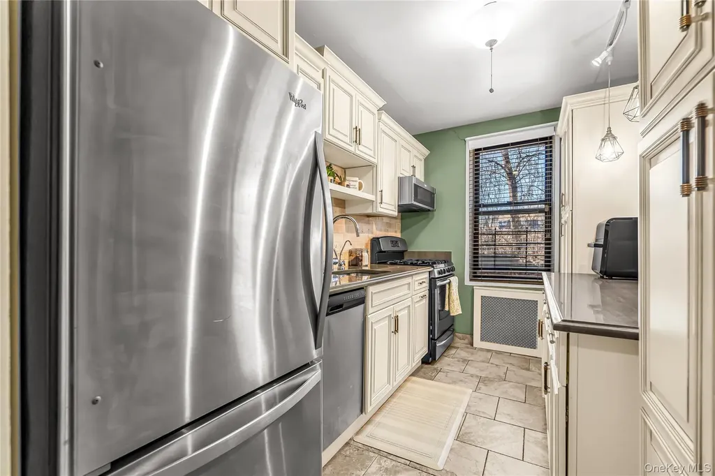3 Remsen Road Yonkers NY 10710