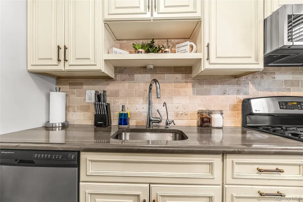 3 Remsen Road Yonkers NY 10710