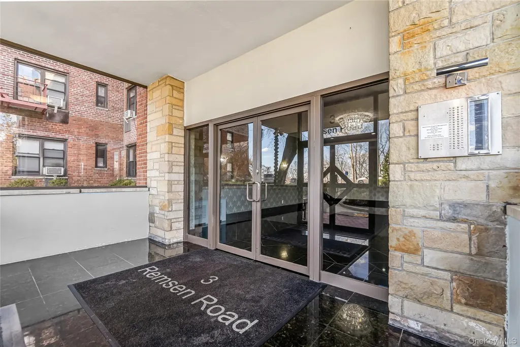 3 Remsen Road Yonkers NY 10710