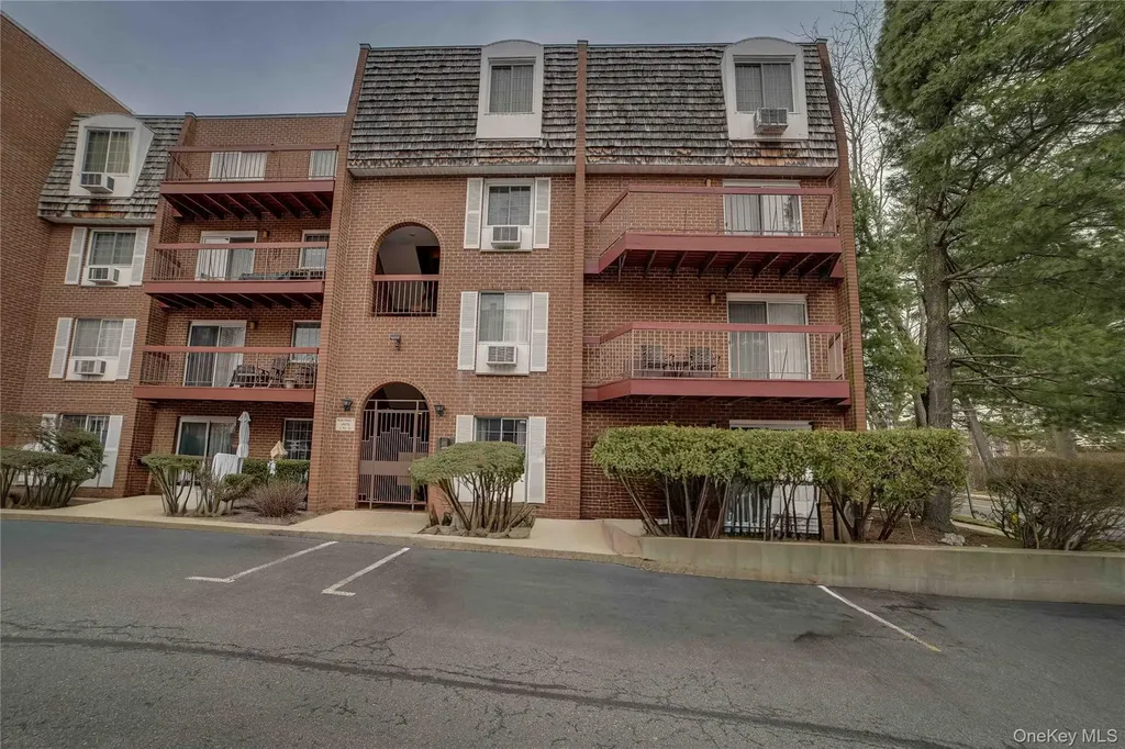 55 N Broadway White Plains NY 10601