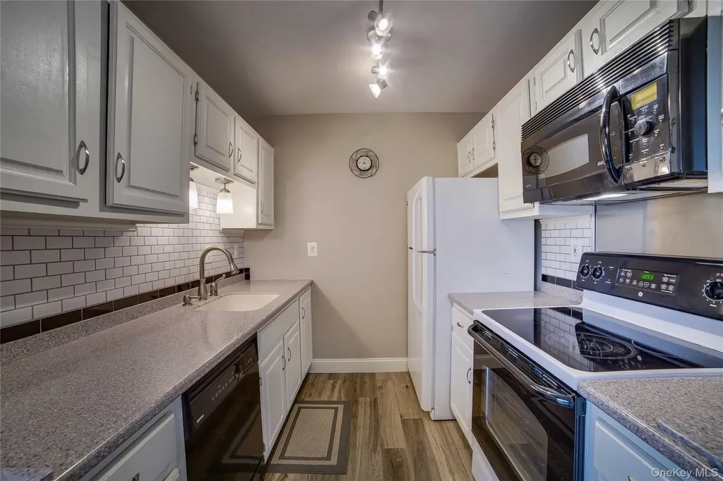 55 N Broadway White Plains NY 10601
