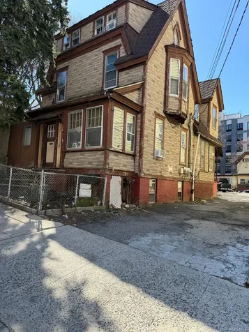 130 134 136 Oliver Avenue Yonkers NY 10701