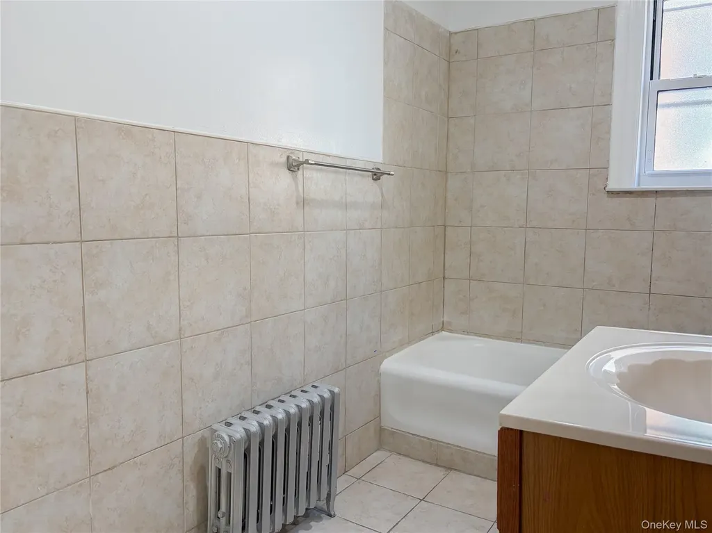 2863 Coddington Avenue Bronx NY 10461