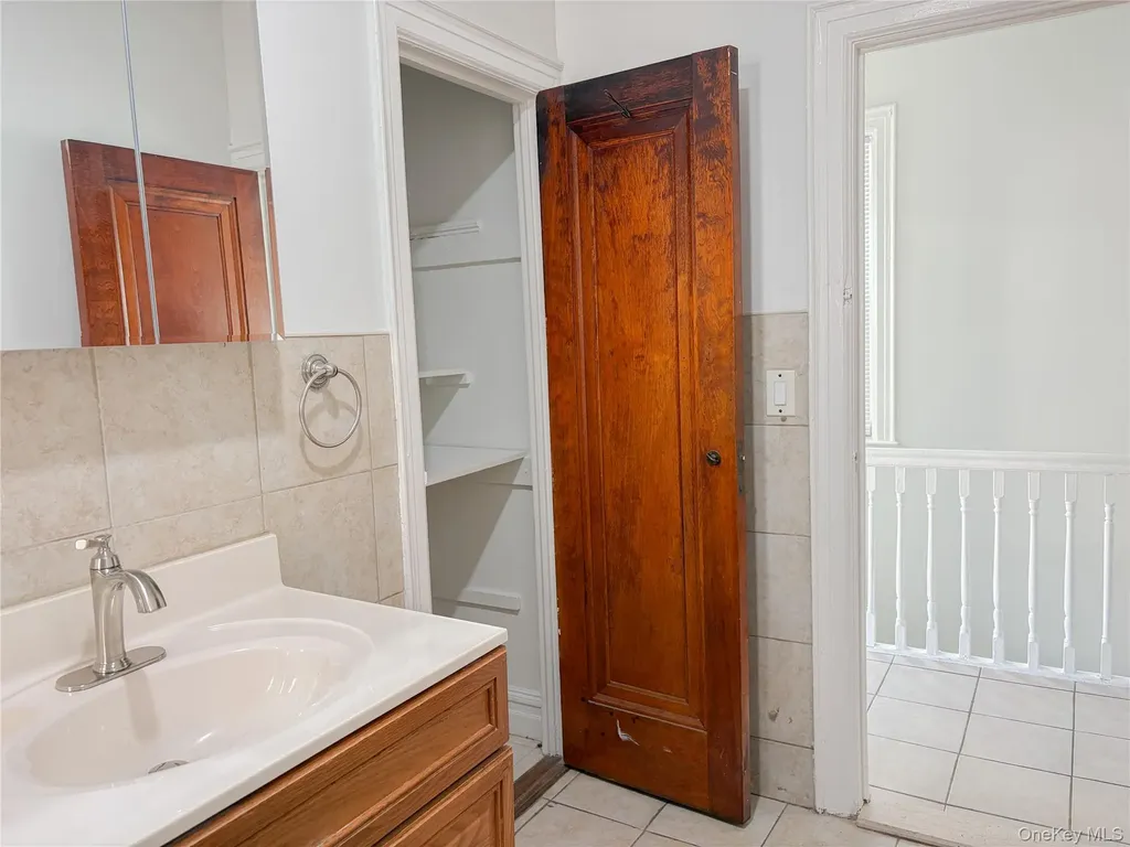 2863 Coddington Avenue Bronx NY 10461
