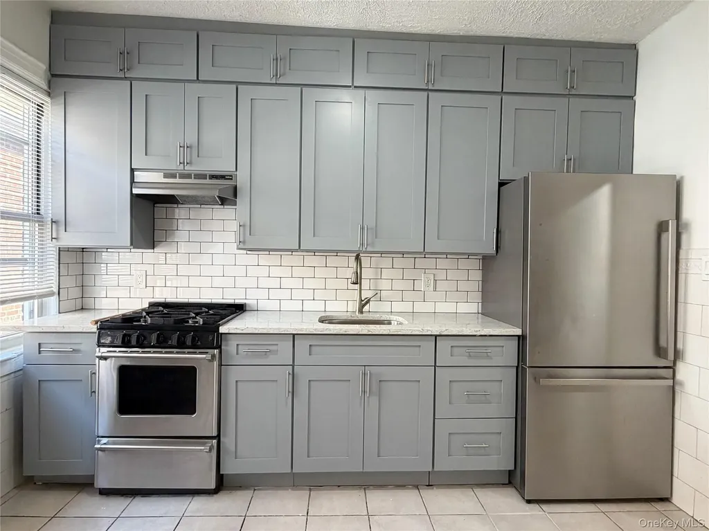 2863 Coddington Avenue Bronx NY 10461