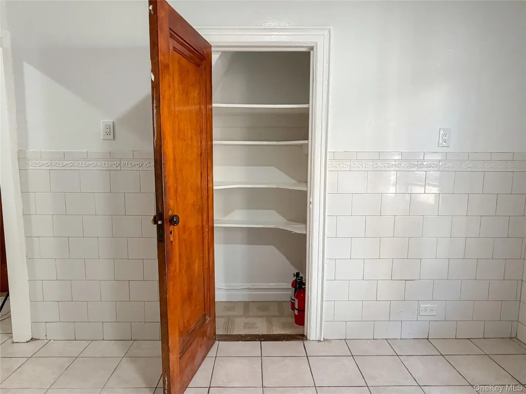 2863 Coddington Avenue Bronx NY 10461