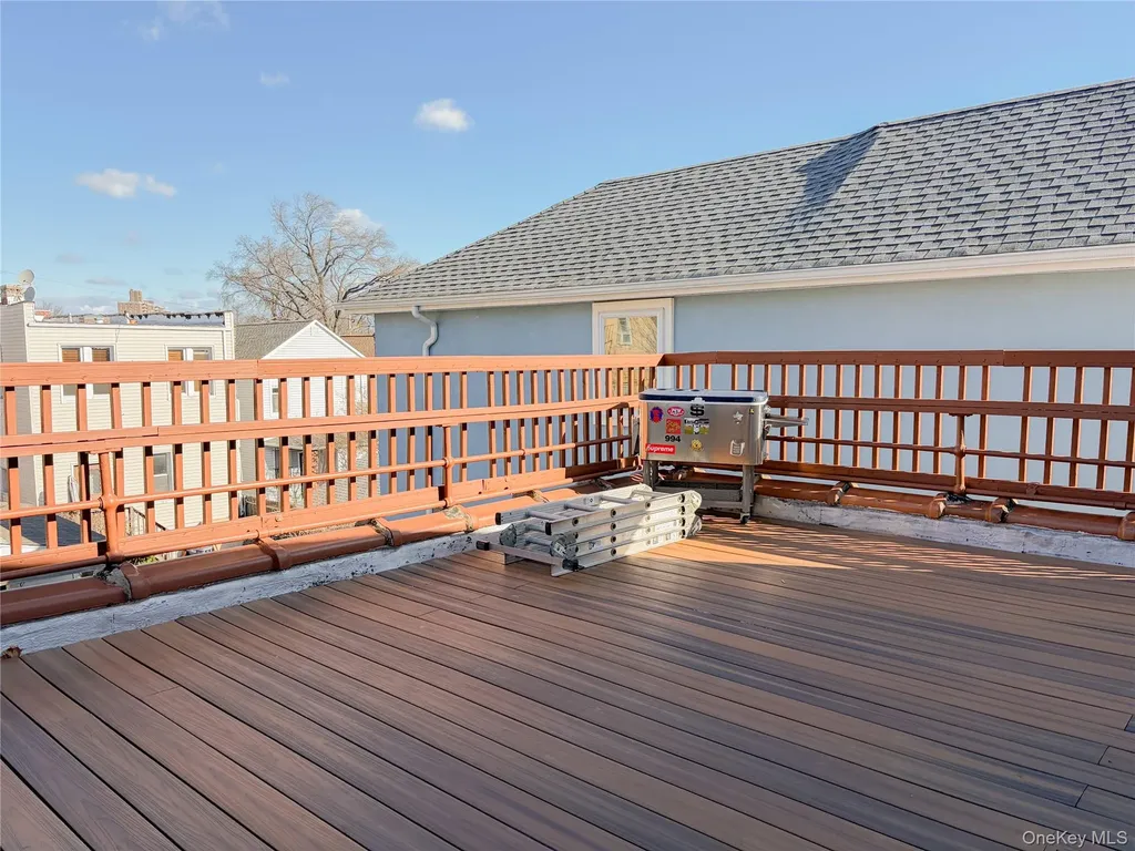 2863 Coddington Avenue Bronx NY 10461