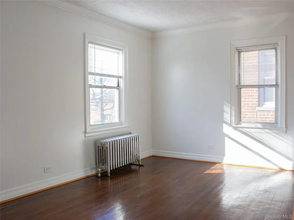 2863 Coddington Avenue Bronx NY 10461