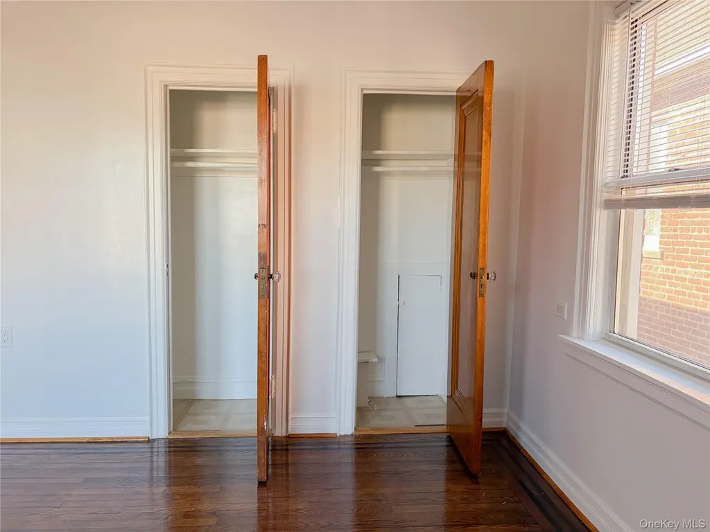 2863 Coddington Avenue Bronx NY 10461