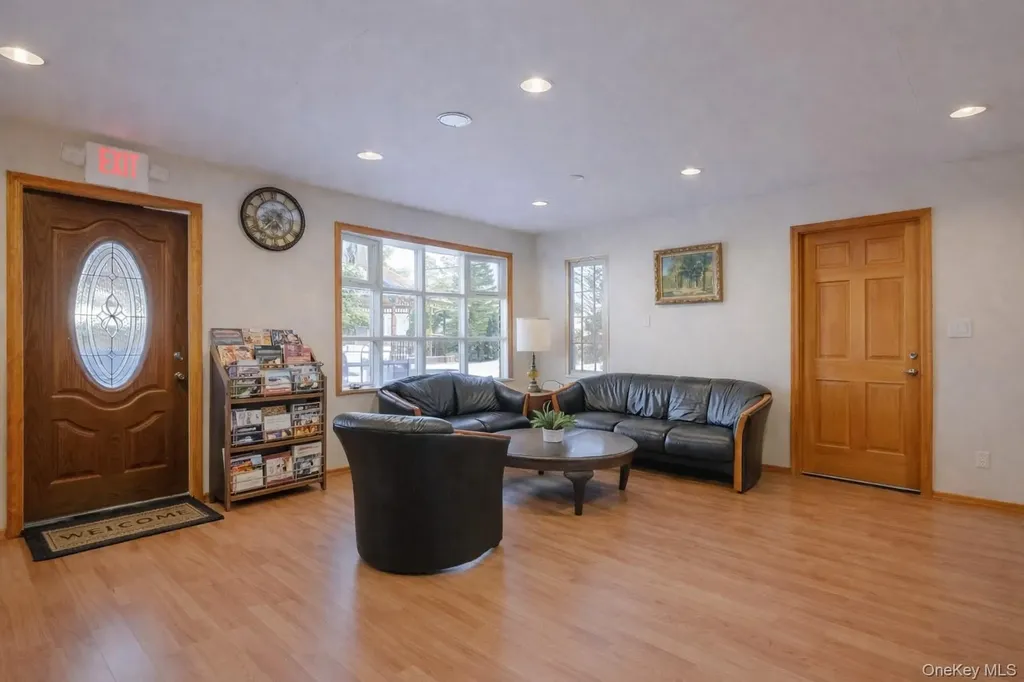 9 Solway Road Saugerties NY 12477