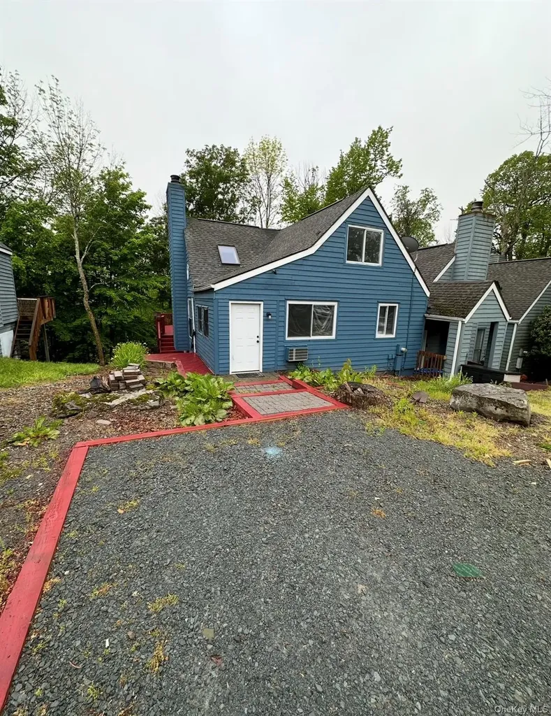 15 Fox Ridge Woodridge NY 12789
