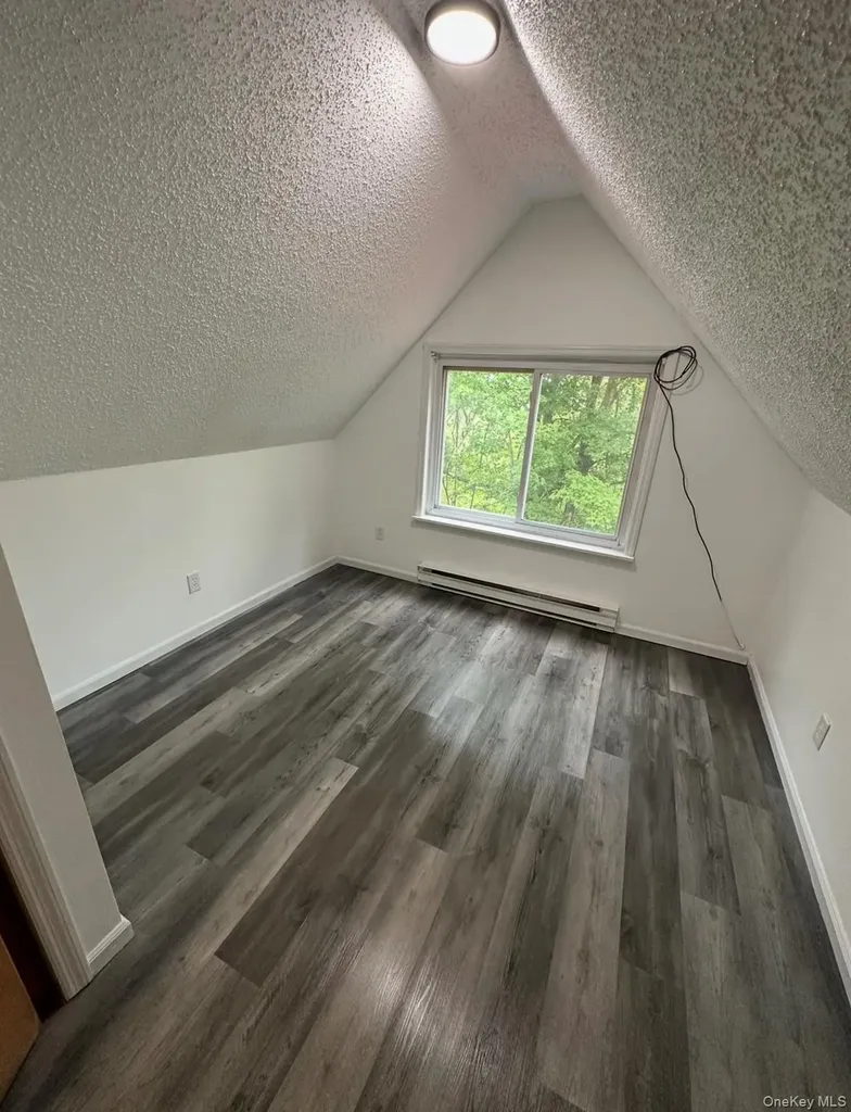 15 Fox Ridge Woodridge NY 12789