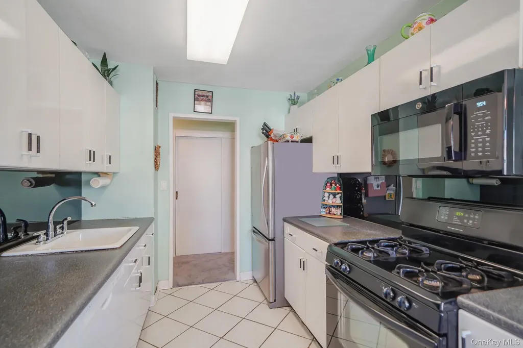 450 Shore Road Long Beach NY 11561
