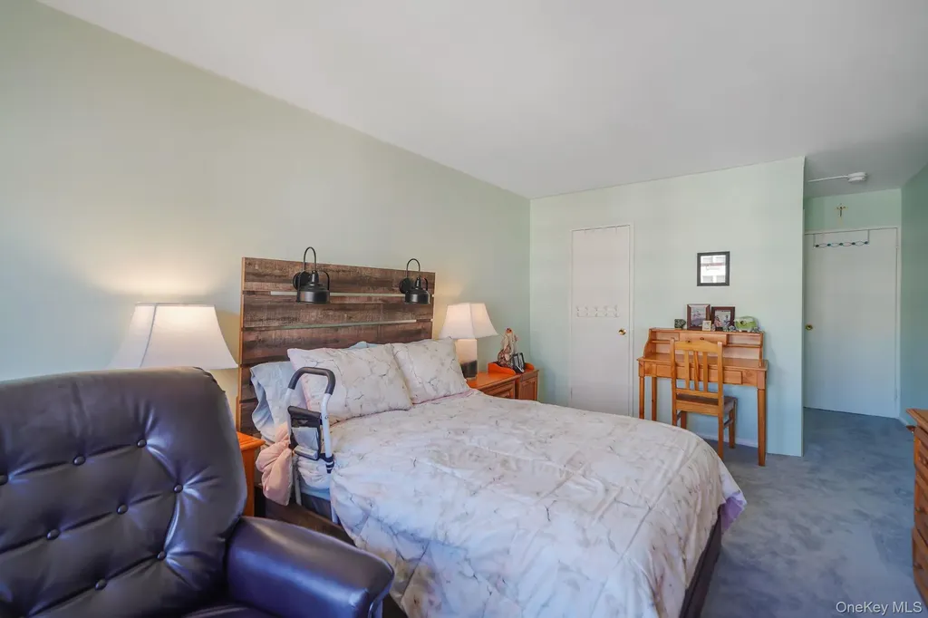 450 Shore Road Long Beach NY 11561