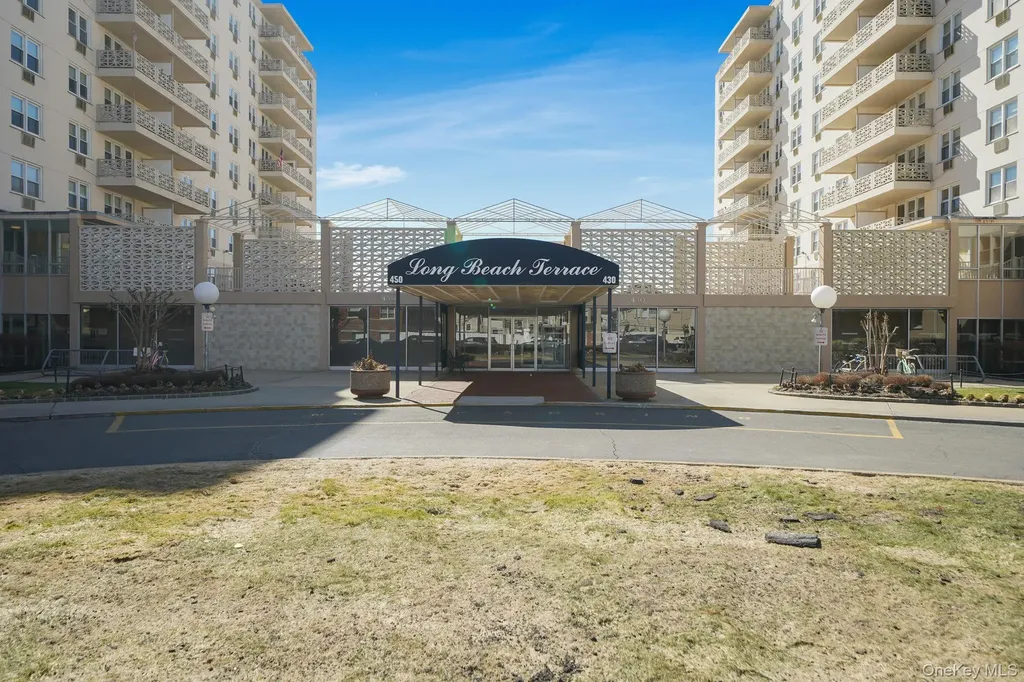 450 Shore Road Long Beach NY 11561