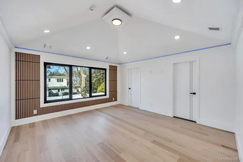 26 Fieldstone Drive Syosset NY 11791