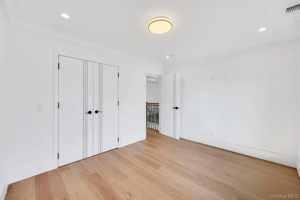26 Fieldstone Drive Syosset NY 11791
