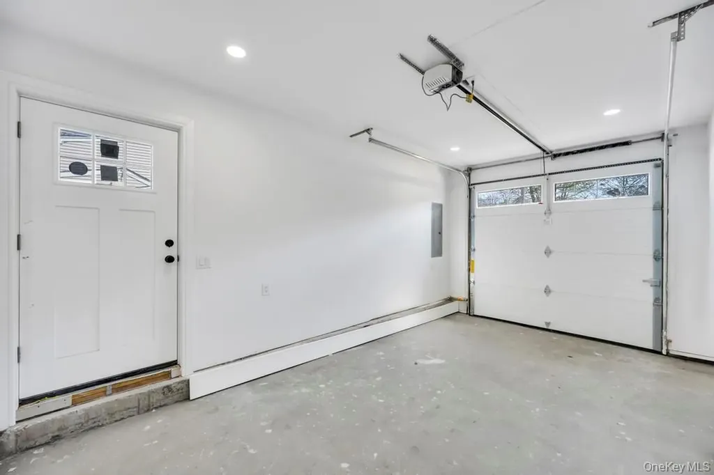 26 Fieldstone Drive Syosset NY 11791
