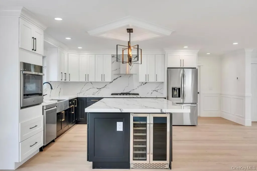 26 Fieldstone Drive Syosset NY 11791