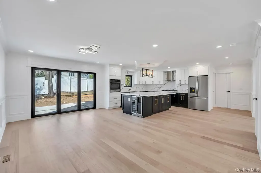 26 Fieldstone Drive Syosset NY 11791