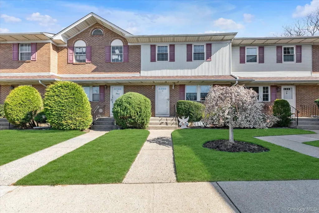 815 Franklin Avenue Valley Stream NY 11580
