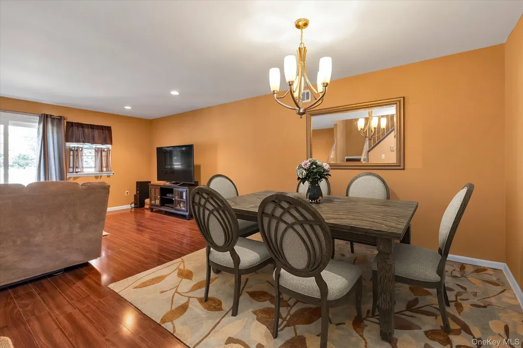 815 Franklin Avenue Valley Stream NY 11580